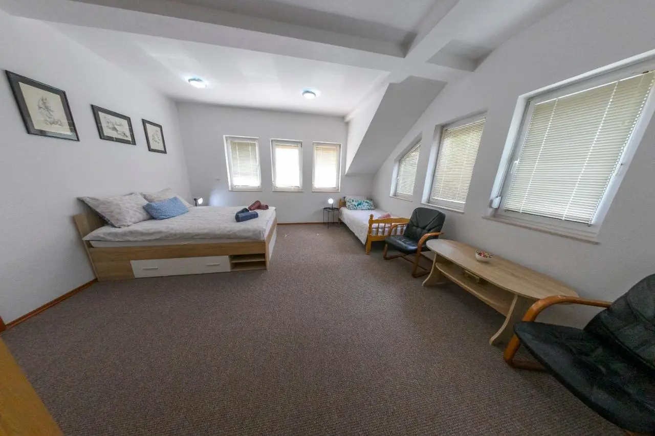 APARTMAN NAAJ