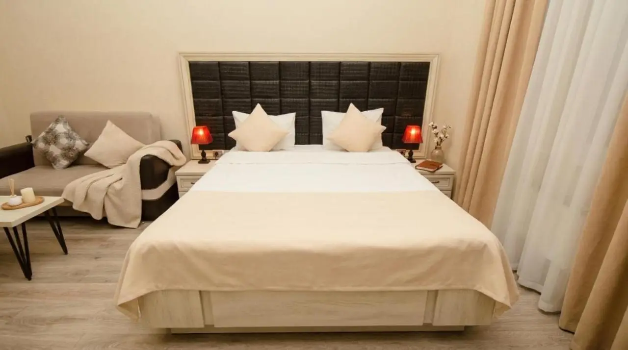 Passage Hotel & Apartments