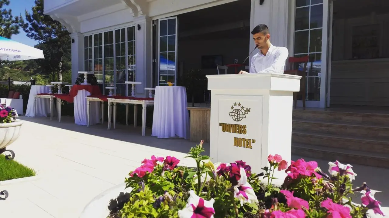 Univers Resort