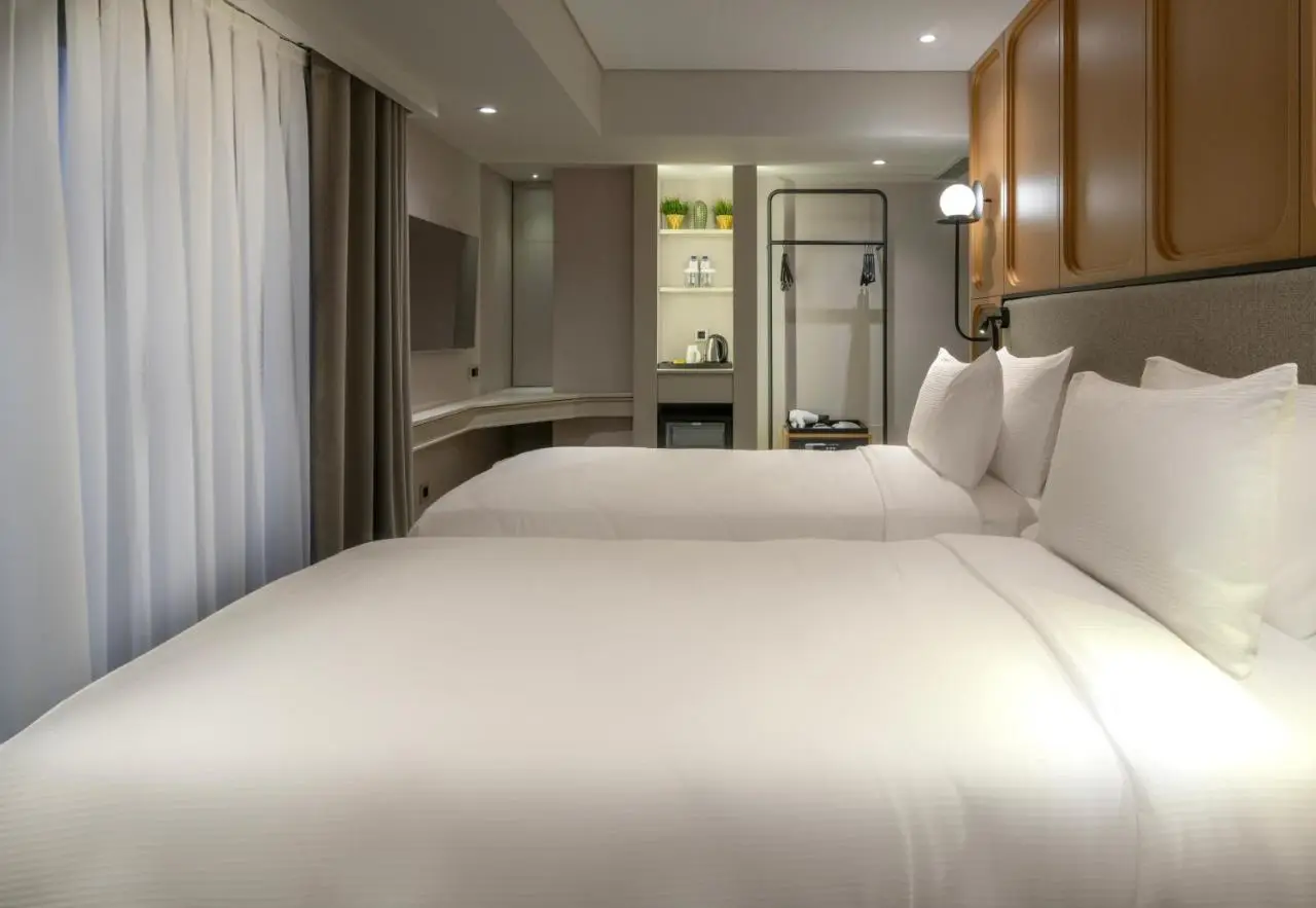 Lunet Old City Hotel