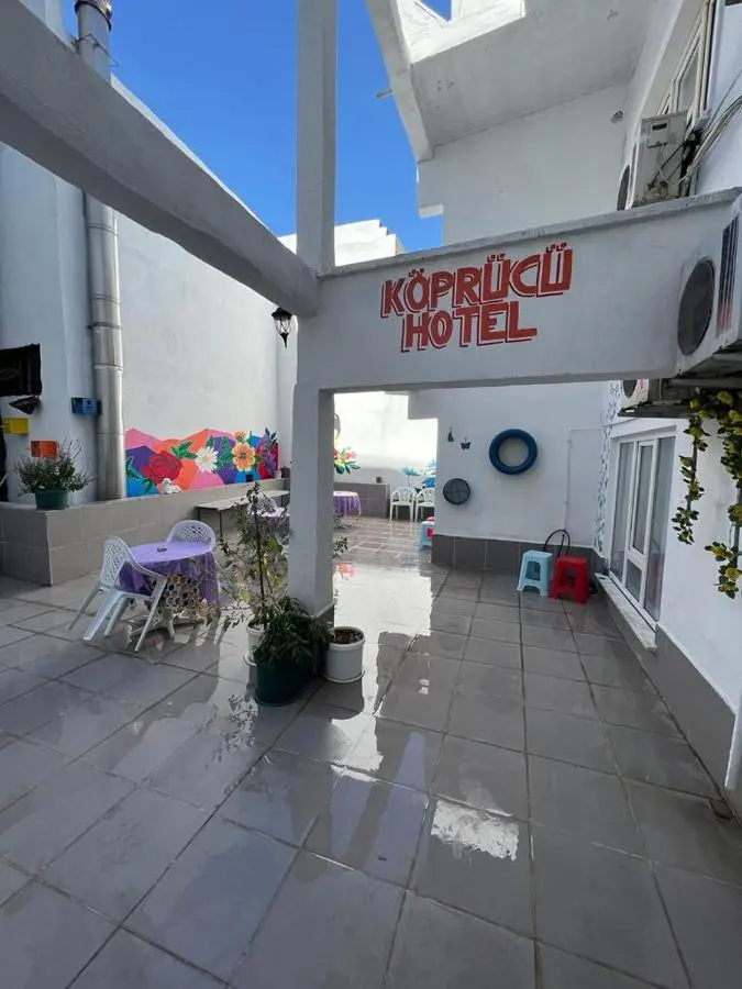 Köprücü Hotel
