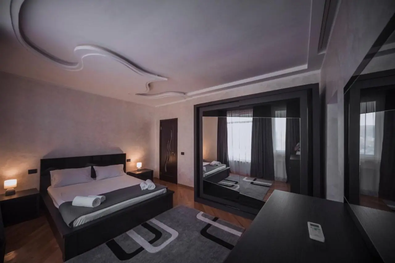 Makos Guest House