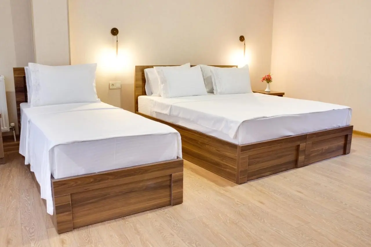 Sina Hotel