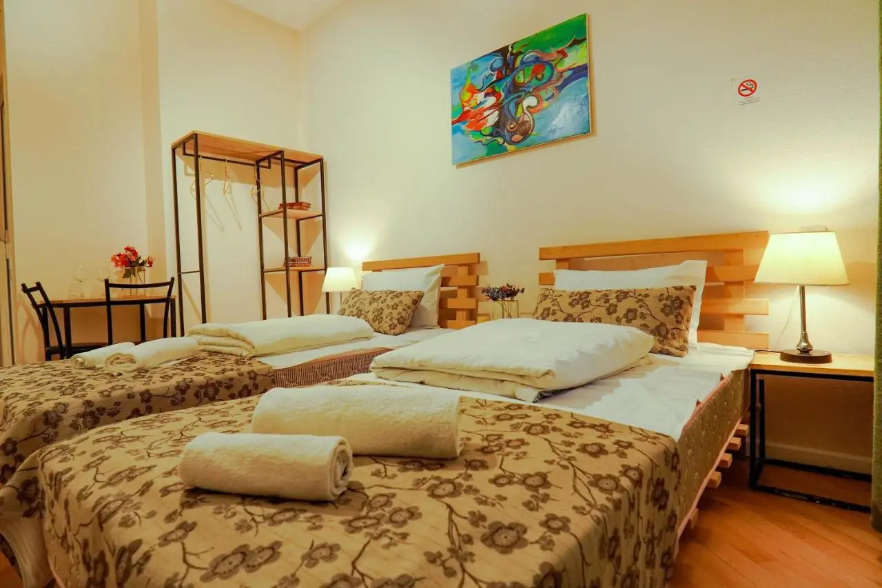 Check-In Hotel