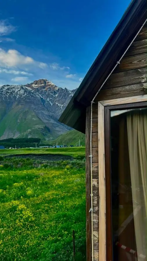 Kazbegi 4 side cottages