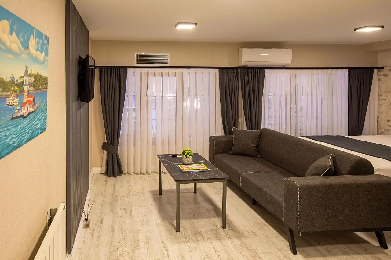 Moss Suites Hotel