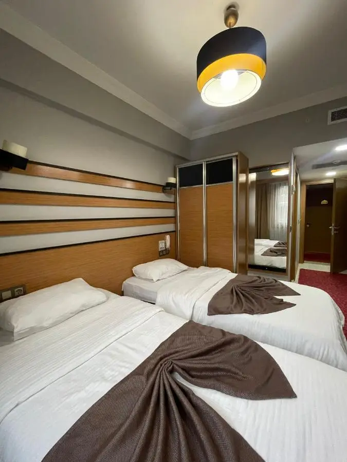 Quars Garden Hotel