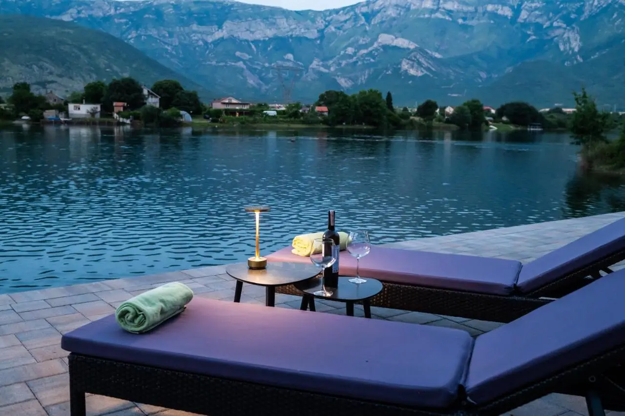 Villa Ana