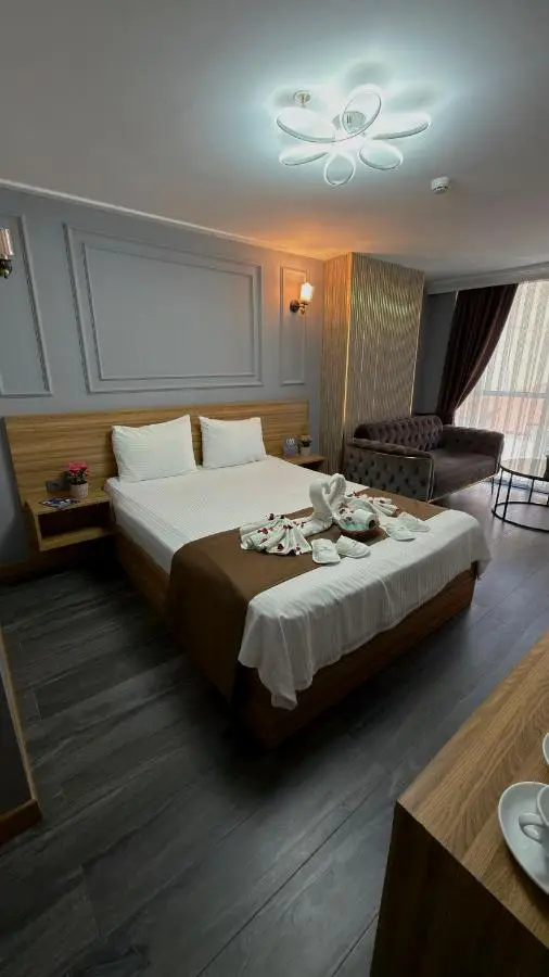 Waves hotel