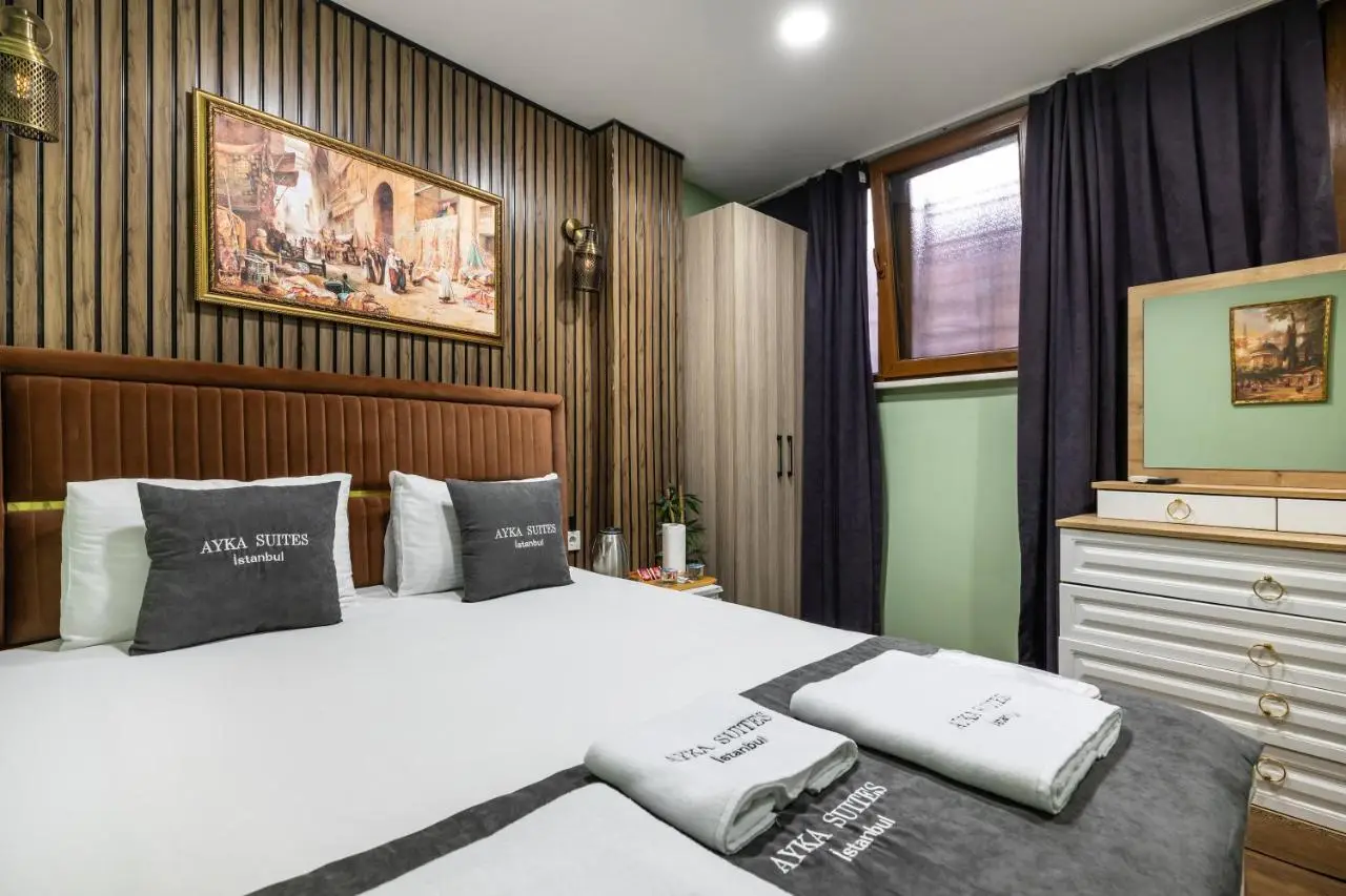 AYKA APART SUiTES OLD CITY