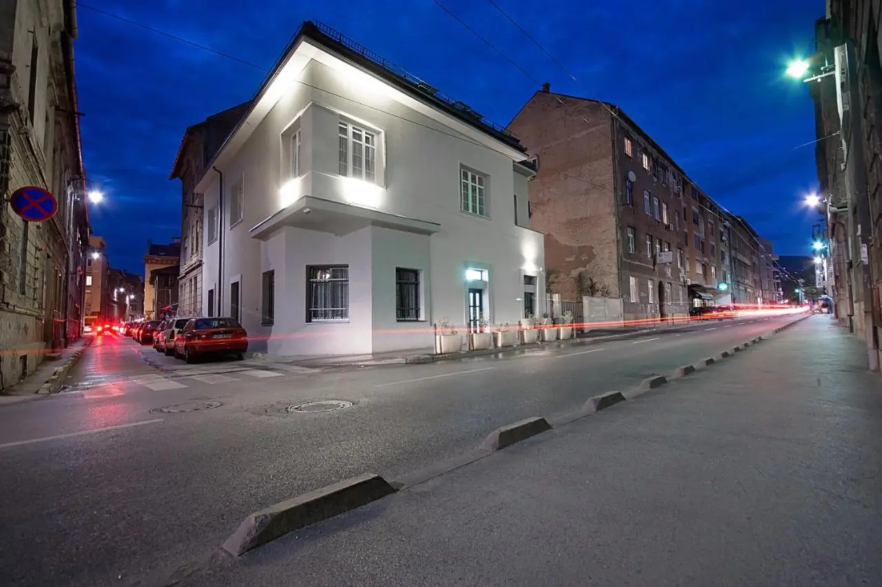 Enjoy Apartments