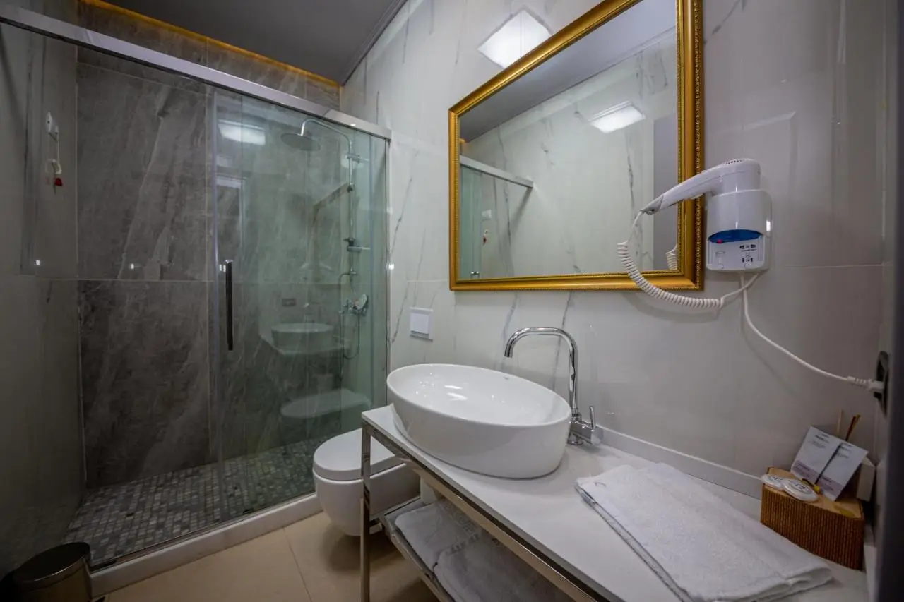 City Center Hotel