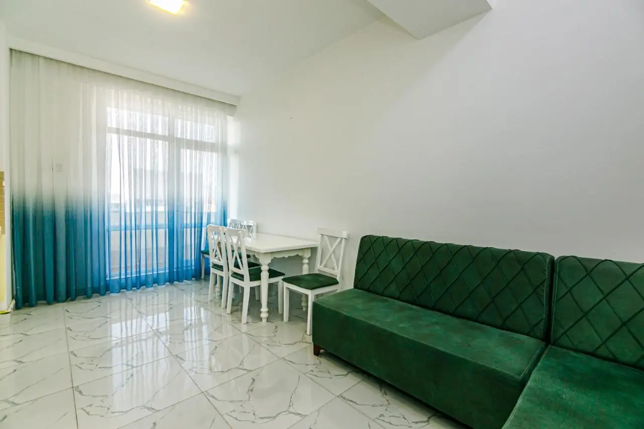 Central Elegance Suite