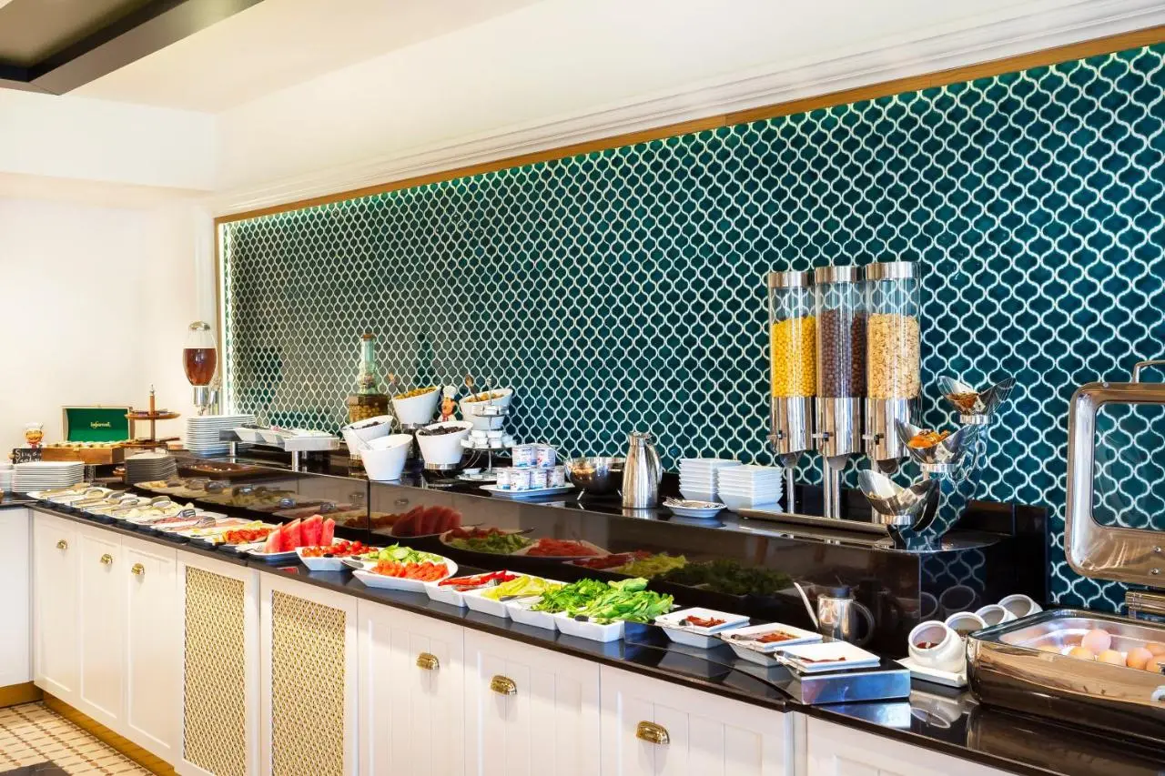 Artur Hotel