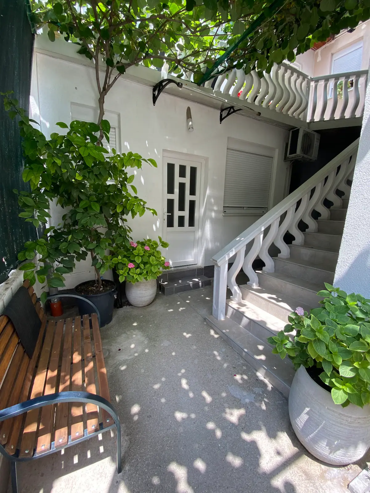 Studio Apartment Sayra