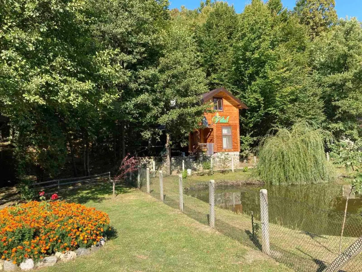 Vikendice Bungalovi Menzil