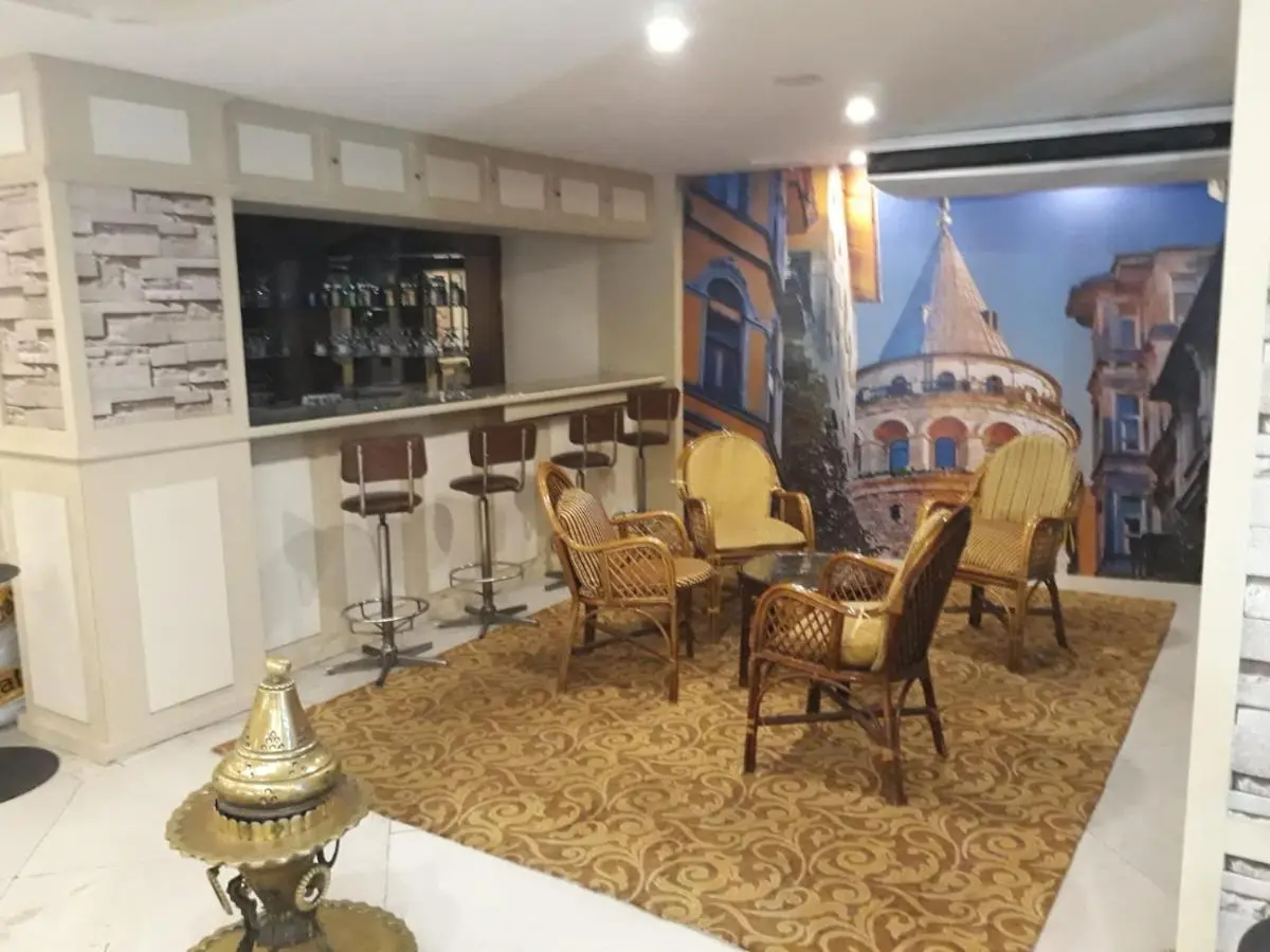 Hali Hotel