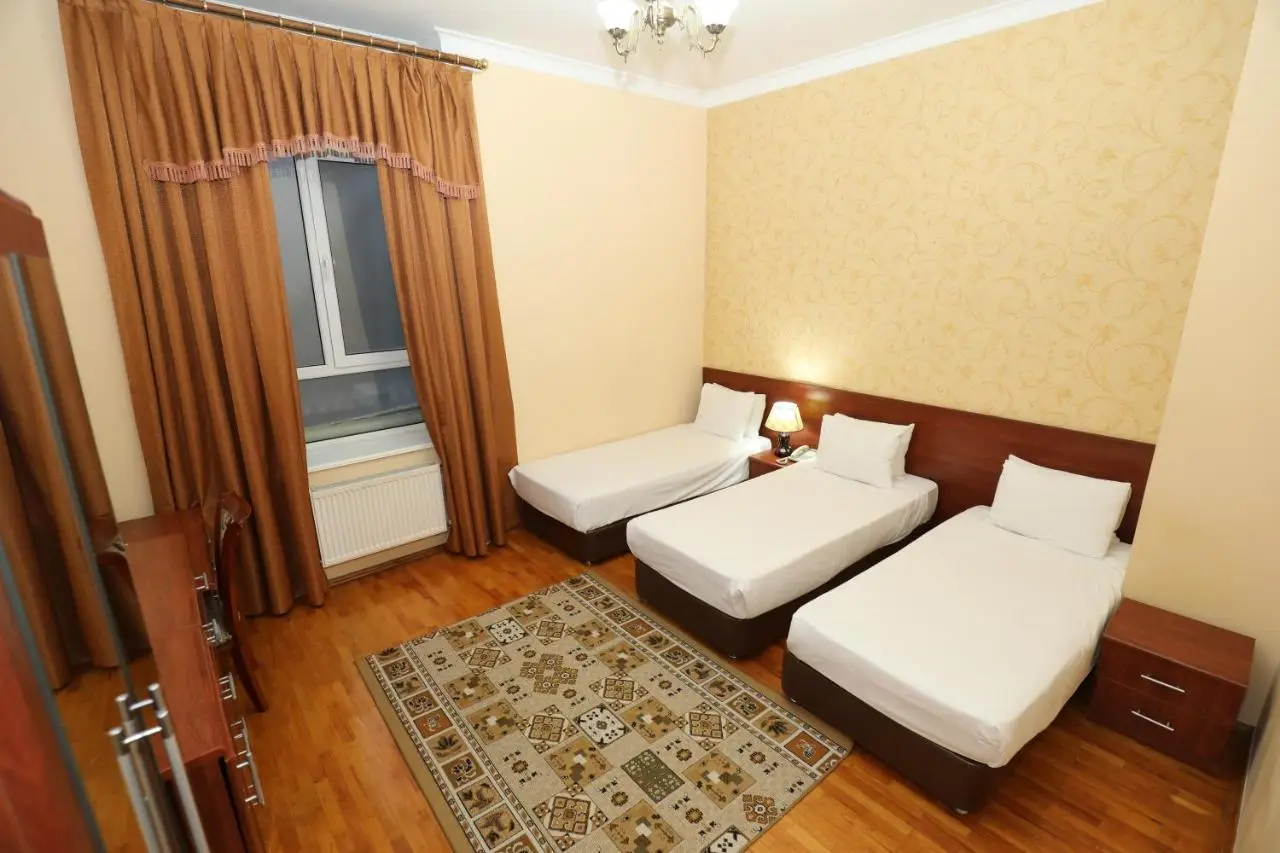 Azcot Hotel