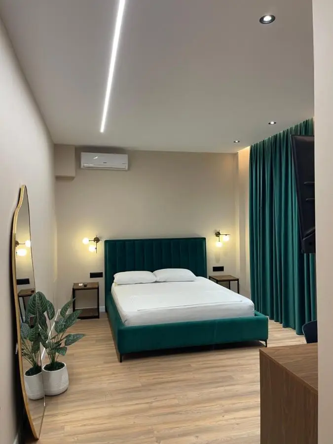Olivium Rooms