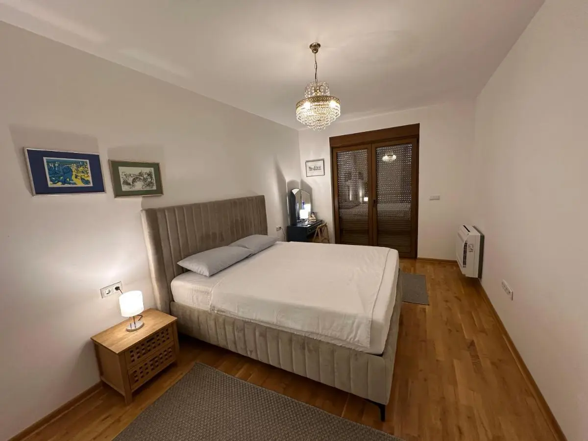 Apartment Nadia 3min from Old Bridge with FREE Garage