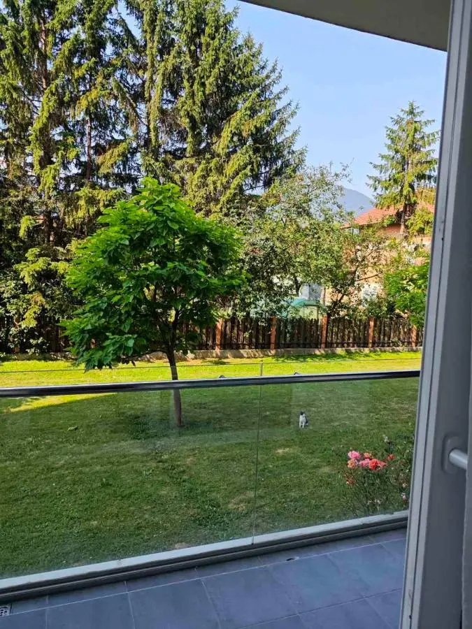 Peaceful Family Stay Ilidza with Free Parking