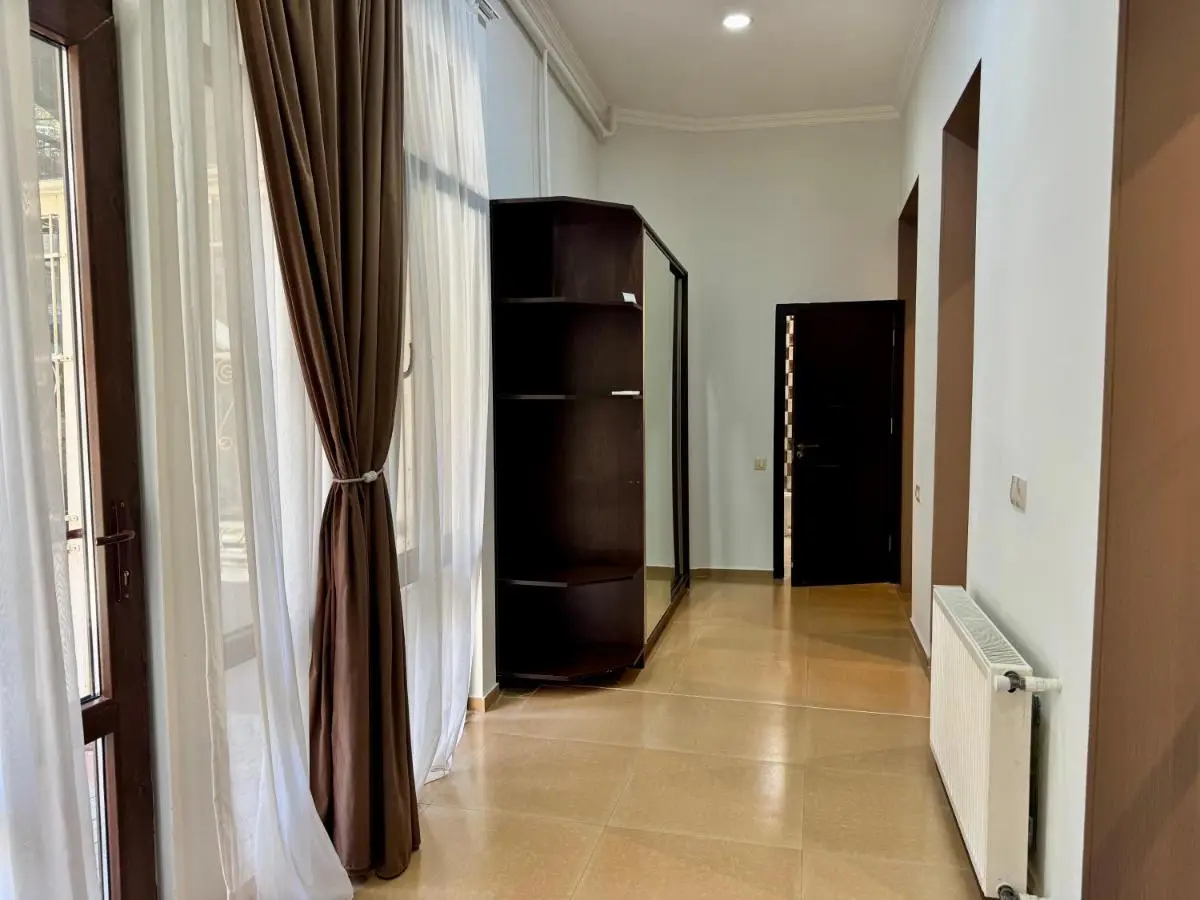 Boutique Old Town Apartment