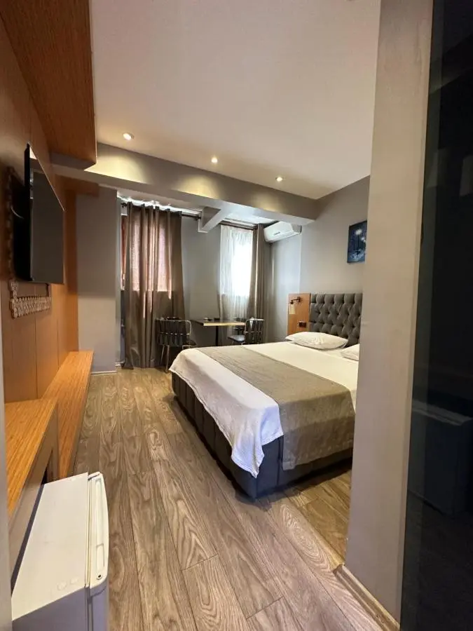 Ada Life Hotel