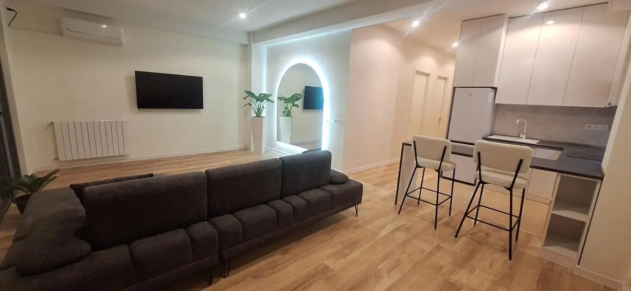 Emilios VIP Apartments