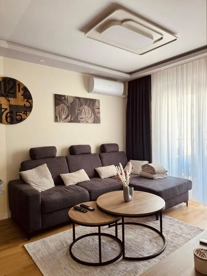 Feel apartments