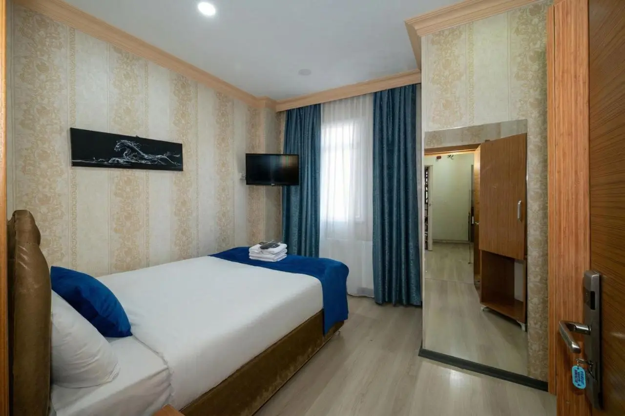 Maxwell Hotel