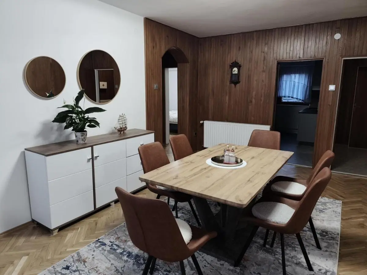 Apartman Lidija