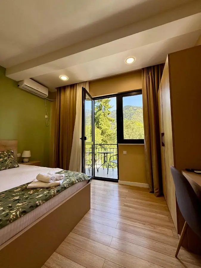 Likani Home