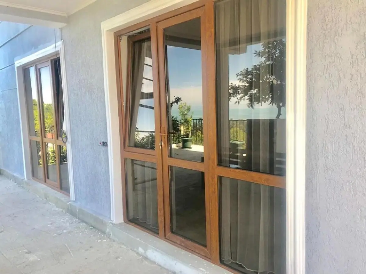 15 Kviparosi Guest House