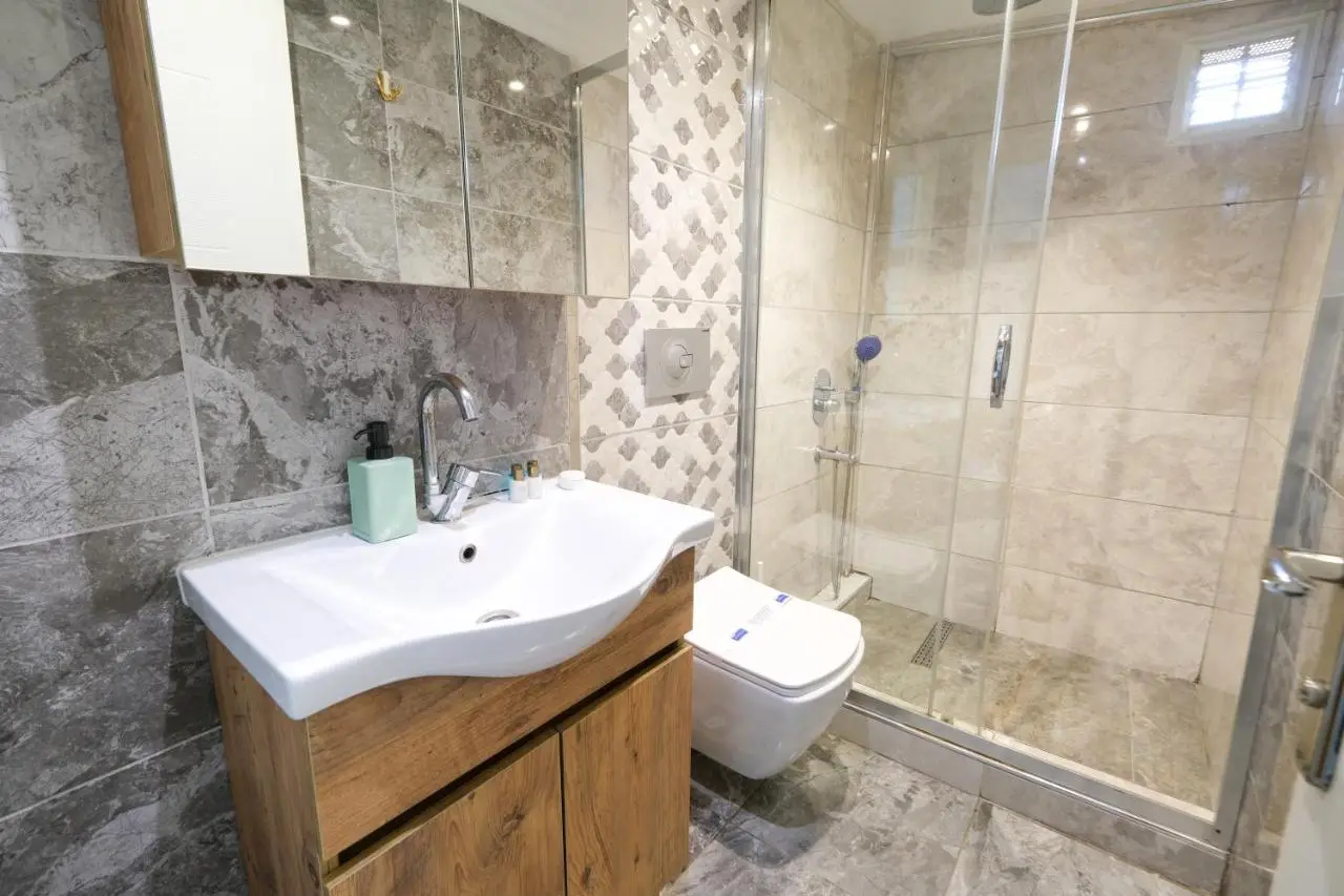 Loren Hotel&Suites