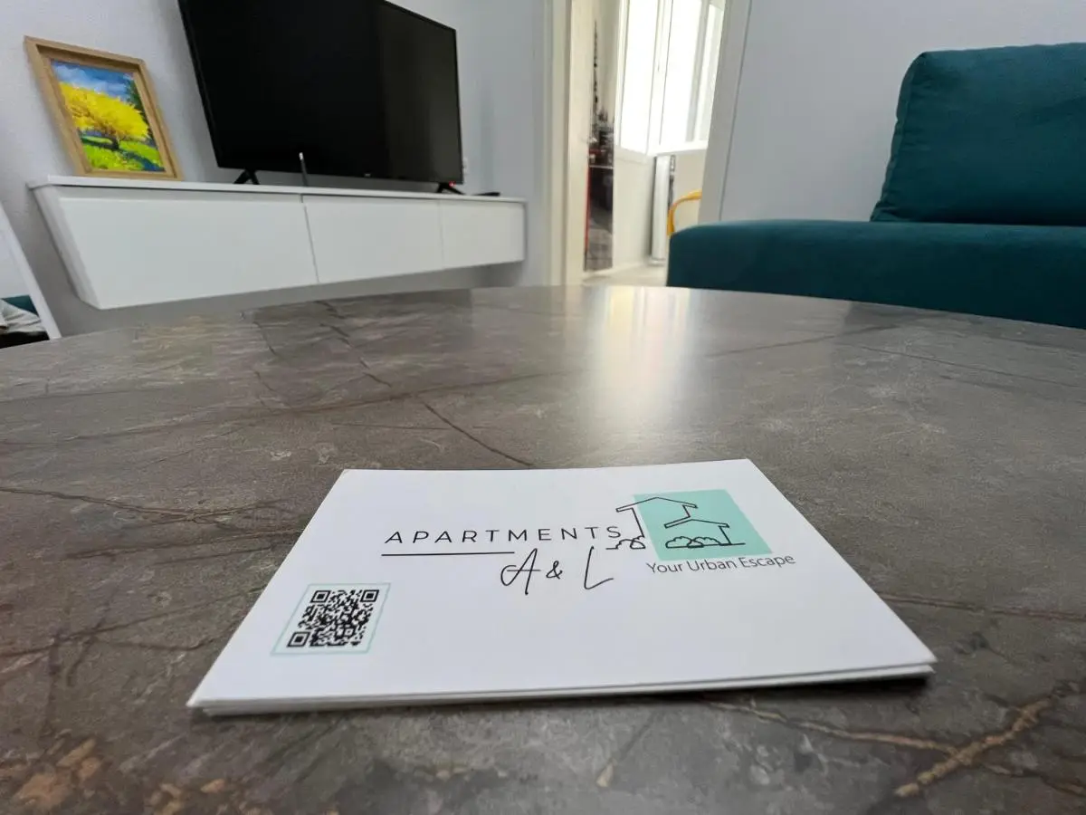 MaisonNova Deluxe 1