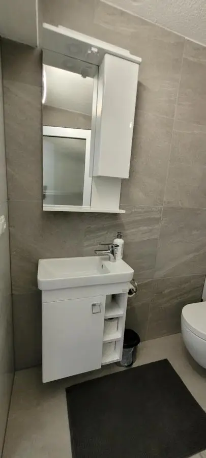 Oz Lux Apartments