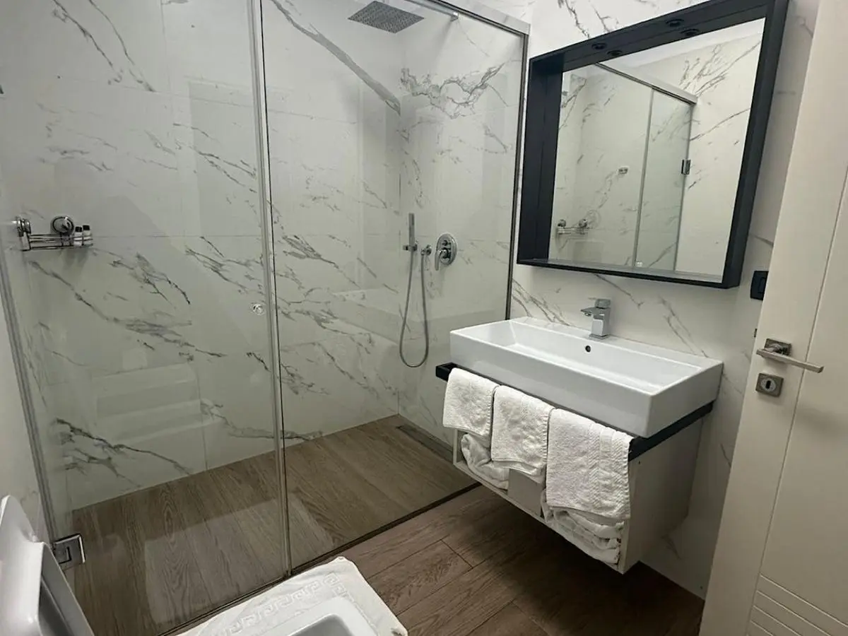 Hotel Vila Tirana