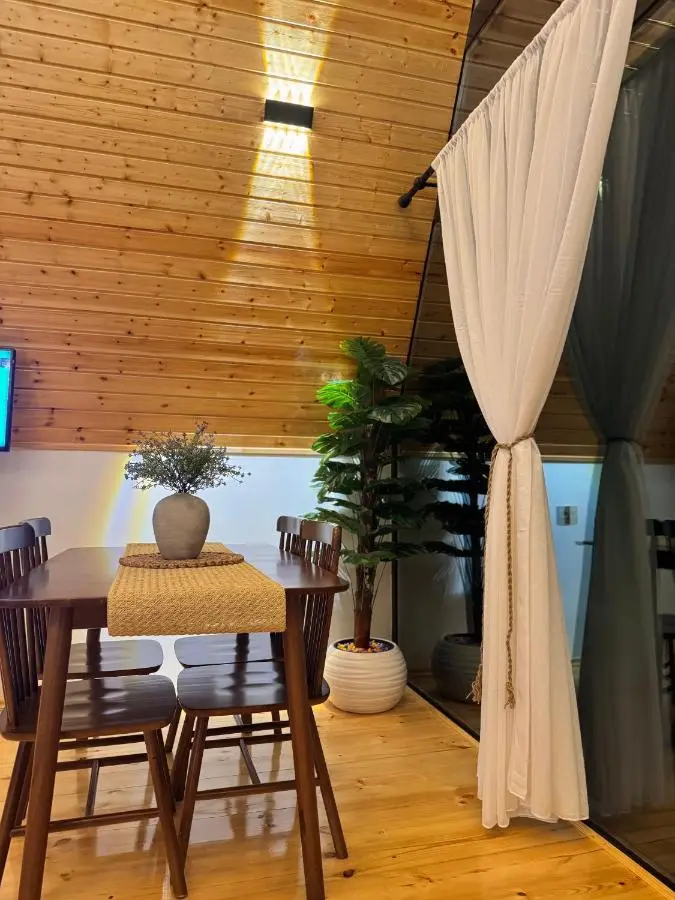 Utopia Inn უტოპია ინნ