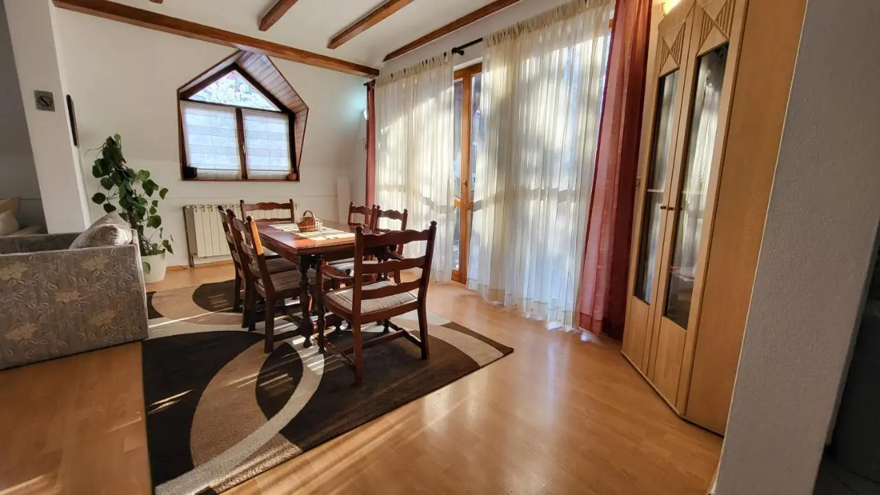 Apartment Cobanija