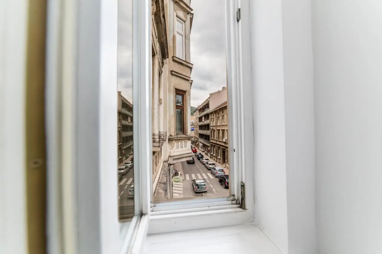 Urban Santiq City Center 3-bedroom apartment with balcony