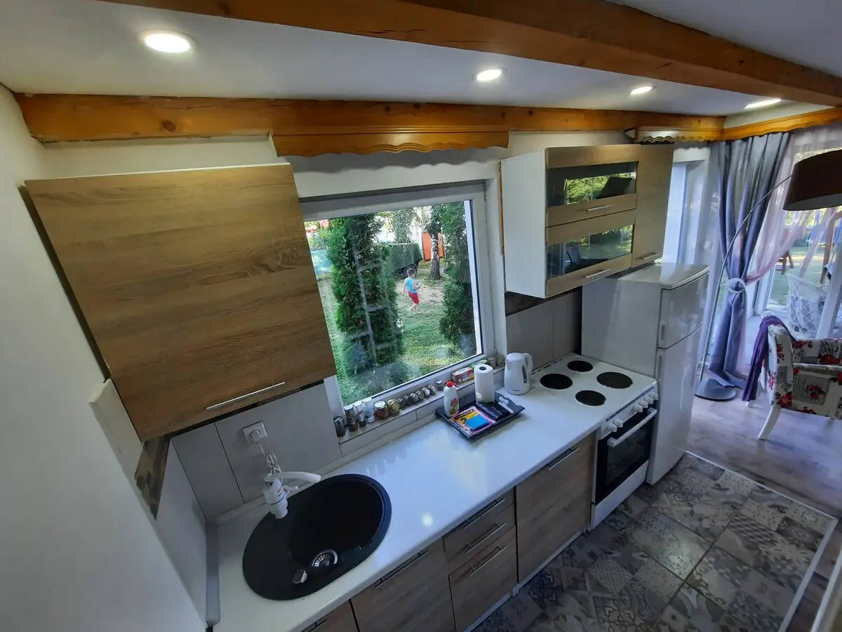 Mountain House Brutusi 18
Bjelasnica/Trnovo bi