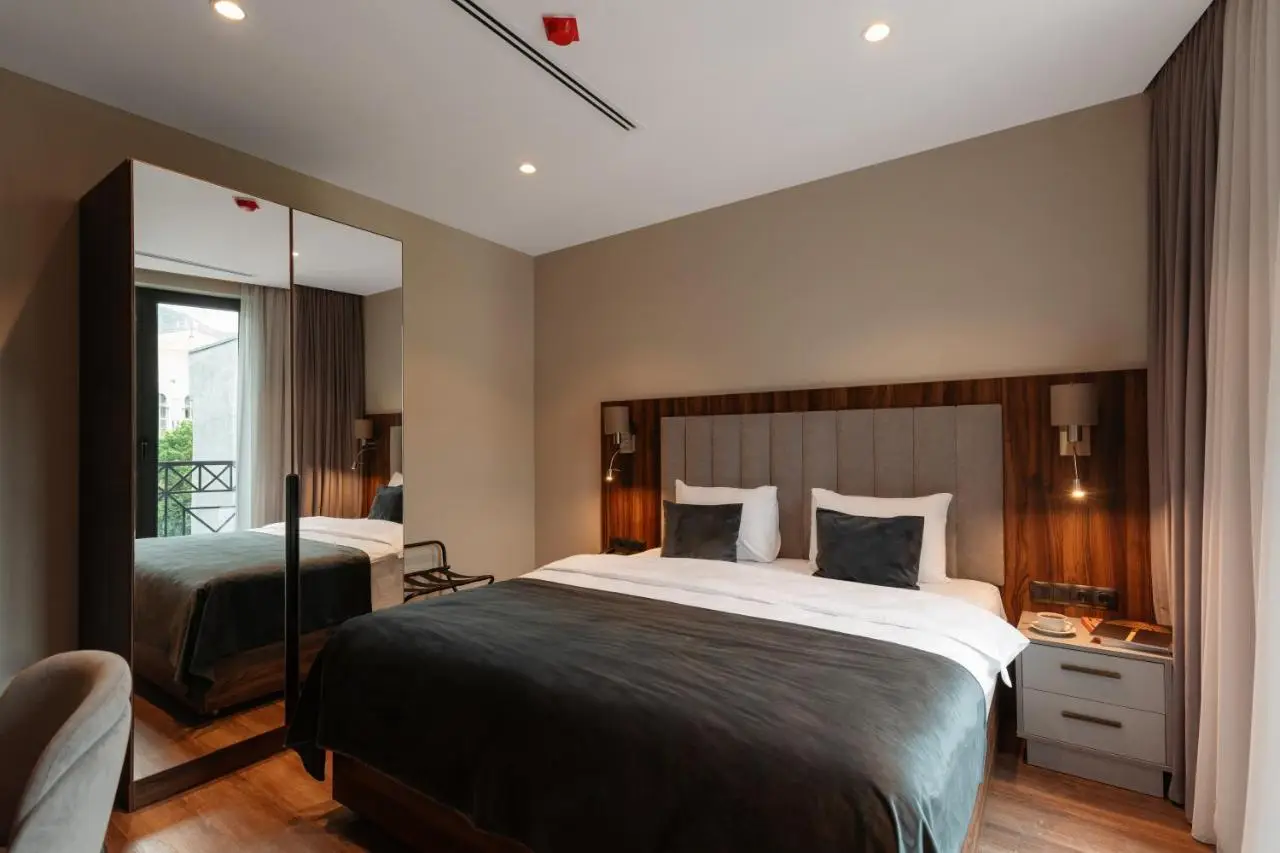 White Hill Hotel