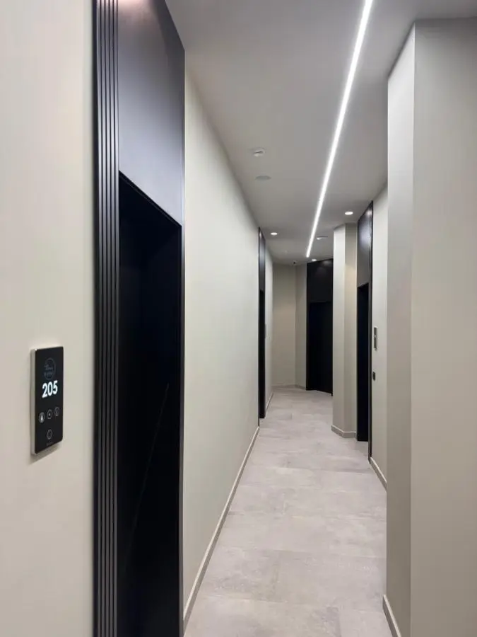 Nuna Hotel & Apartments