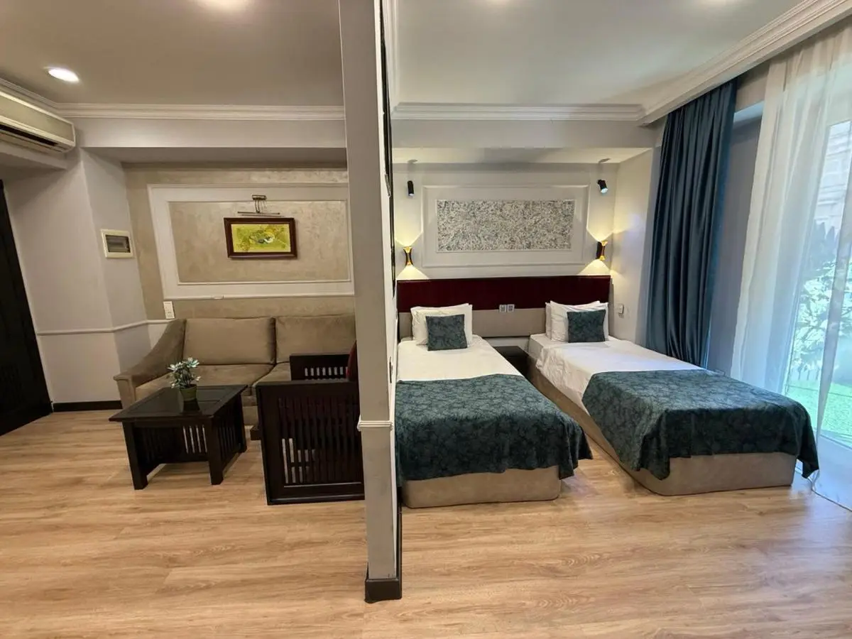 Hazz Central Hotel