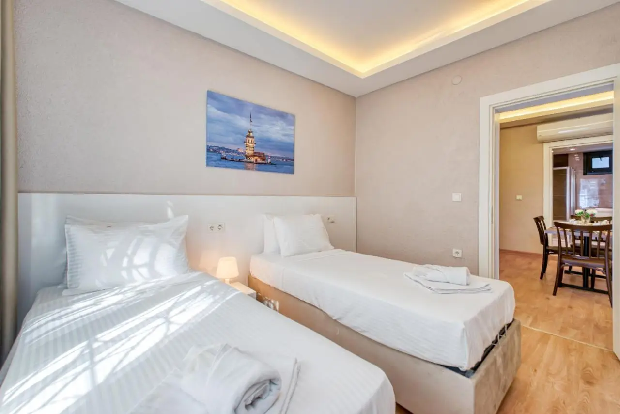 Port Apart Hotel