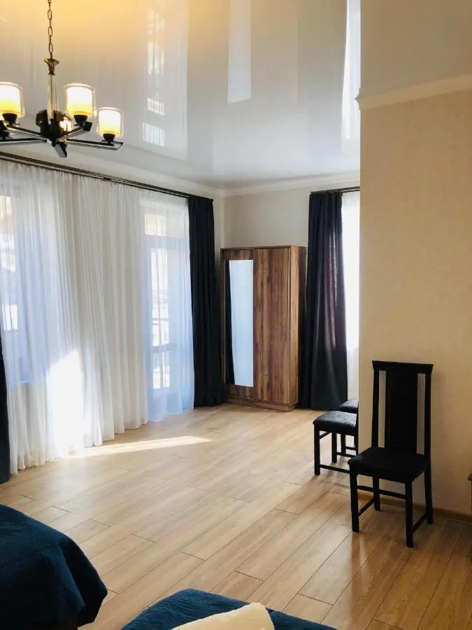 Wander Kazbegi Hotel