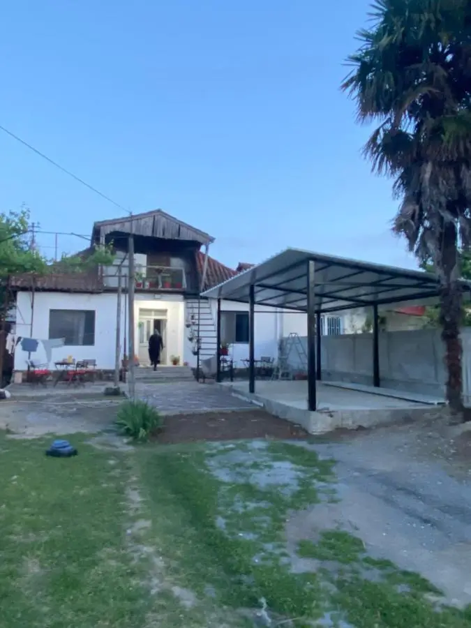 Roza's Guest House Camping Shkoder