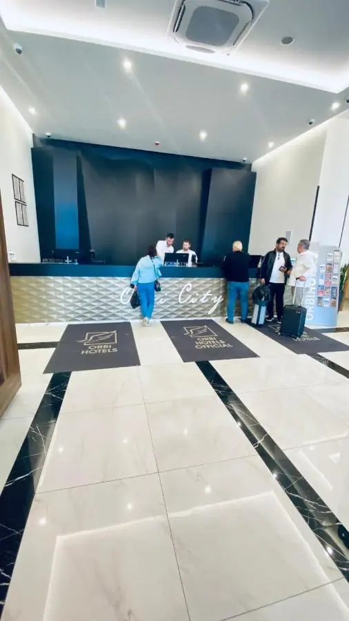 Apartments Orbi City u MariNika