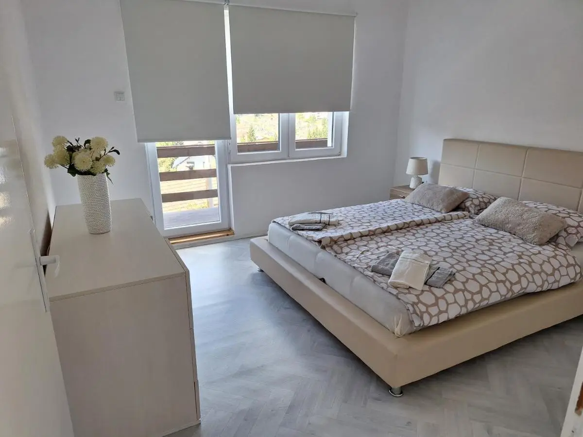 Apartman Look