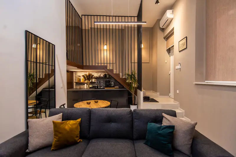 Super modern downtown apartment